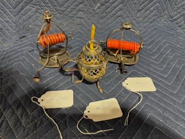 A group of 3 Taper Jacks