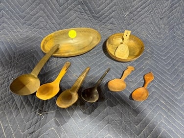 Group of Horn Wood & Brass Accessories