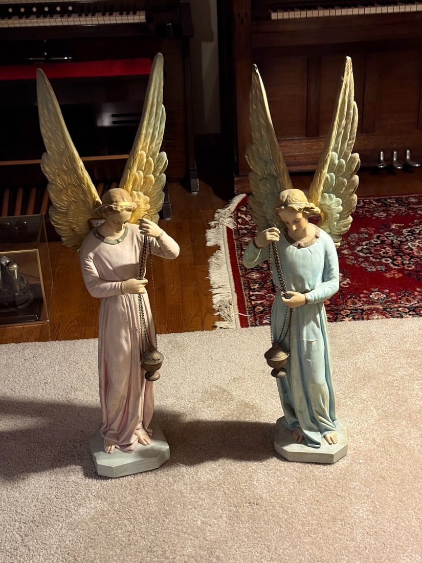 Pair of Religious Angel statues (1 of 1)