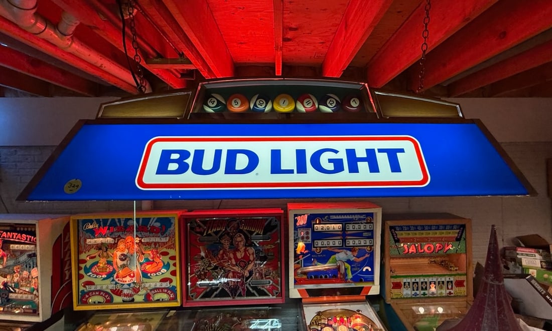 Bud Light Billiard Table Light and Sign (1 of 1)