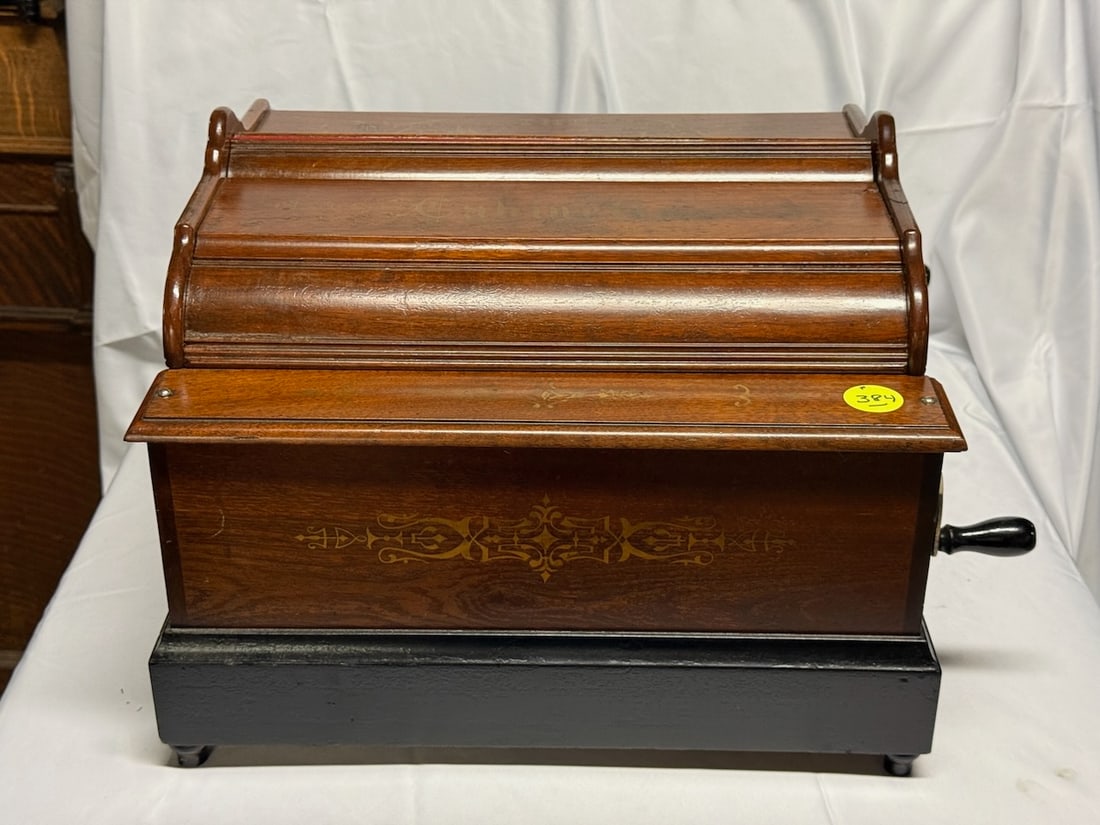 The Musical Cabinetto Paper Roll Organ (1 of 4)