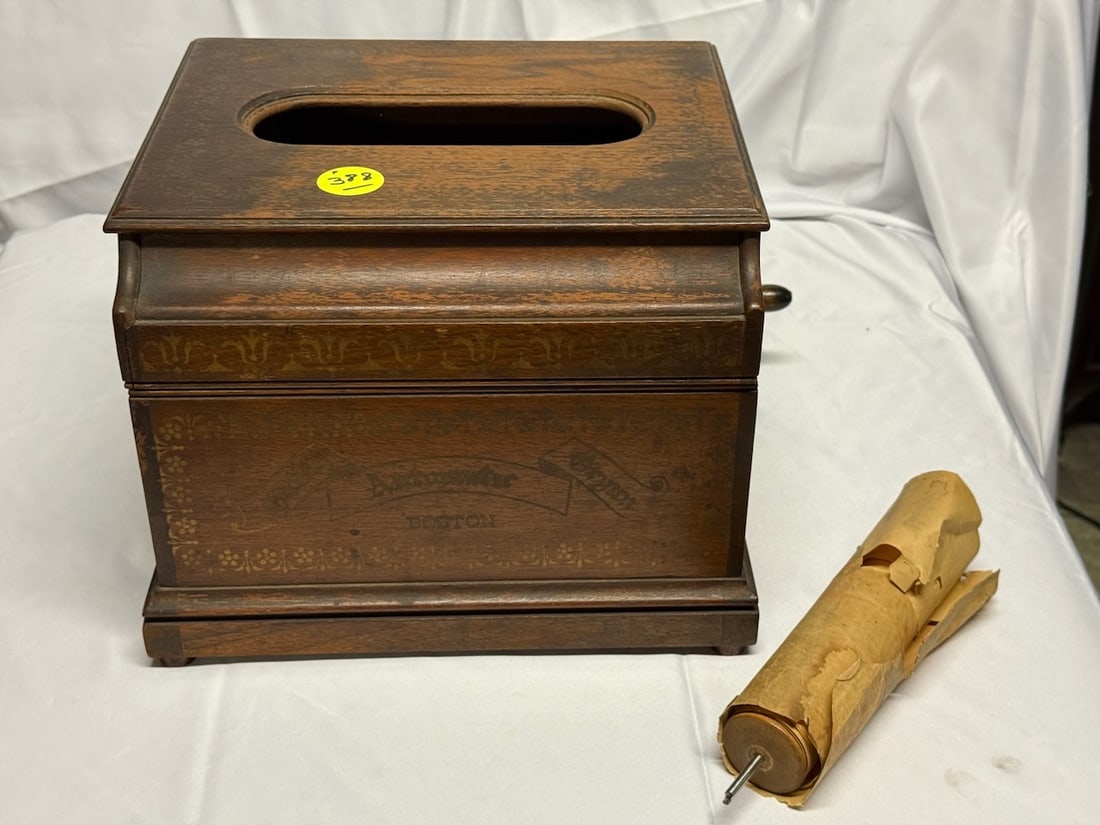 Gately Autophone Organ (1 of 3)