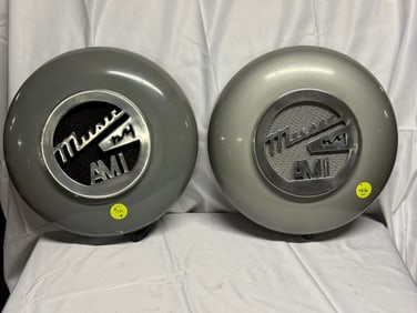 Two Music AMI Jukebox Speakers