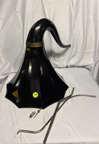 Edison Cygnet Horn and crane