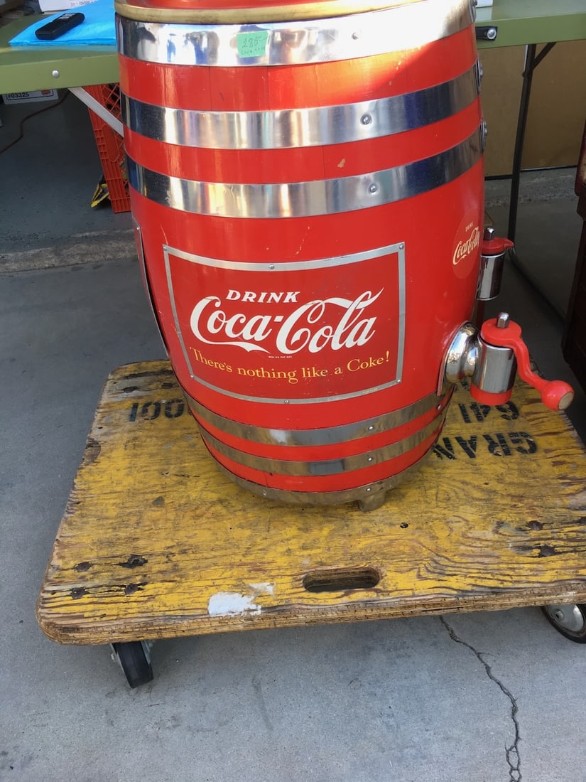 Coca-Cola Fountain Dispenser (1 of 4)