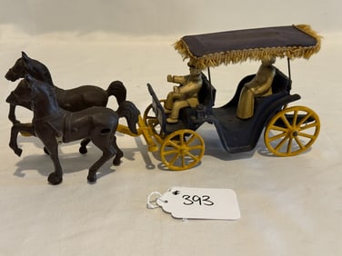 Stanley Toys Cast Iron Horse Drawn Passenger Surrey Top Carriage.