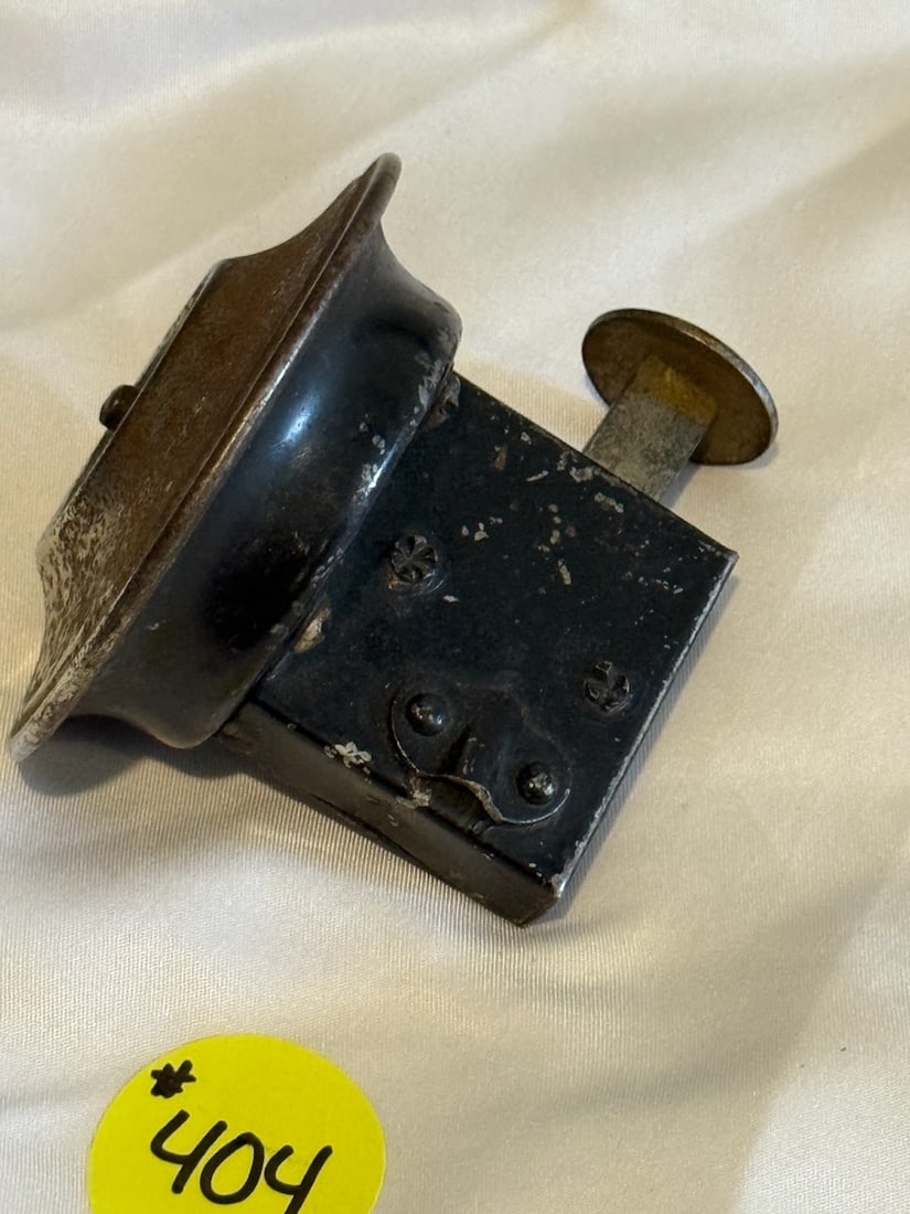 Antique Plunger Style Motorcycle or Bicycle Horn (1 of 3)