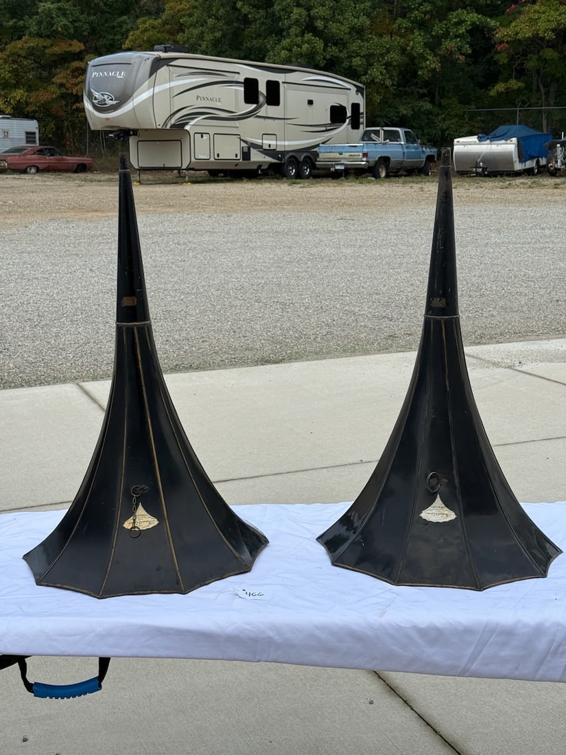 Black 8 Panel and 10 Panel Edison Standard Phonograph Horns (1 of 2)