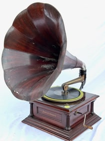 Zon-o-phone "Royal Grand" Disc Phonograph