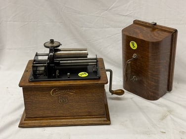 U.S. Everlasting Cortinaphone Phonograph