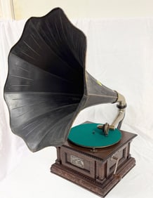 Victor MS "Fancy Case" Rear Mount Disc Phonograph