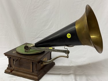 Talk-o-phone Disc Phonograph