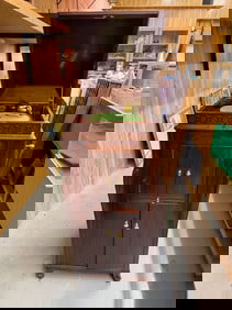 Victor VTLA Floor Model phonograph