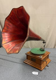 Columbia Graphophone Disc Phonograph