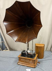 Edison Standard Cylinder Phonograph