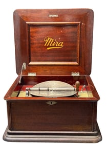Mira 9.5" Disc Music Box