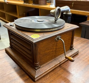Symphony Disc Phonograph