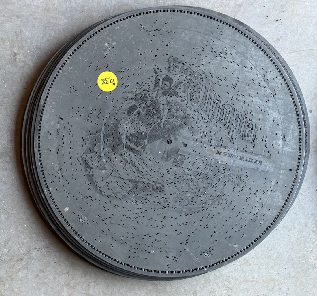 14 20-1/2" Olympia Music Disc (1 of 1)