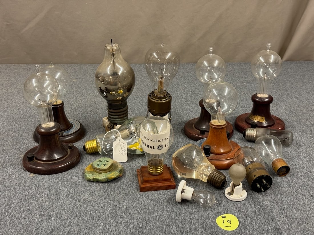 Group of Various Light Bulbs: Reproductions of the original and others. 15 total