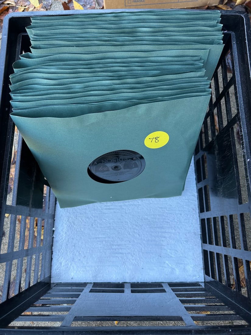 Group of Edison Diamond Disc Records (1 of 1)