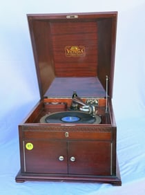 Victrola X Table Model Disc Machine