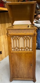 Edison C-19 Diamond Disc Phonograph