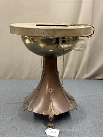 Burns and Pollack Capitol Lamp Phonograph