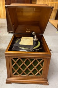 Edison B-19 Diamond Disc Phonograph