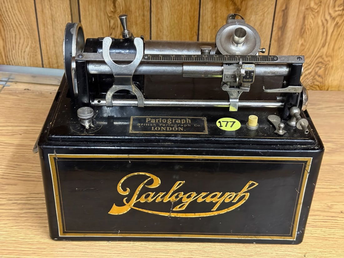 Parlograph Dictaphone Cylinder Machine (1 of 3)