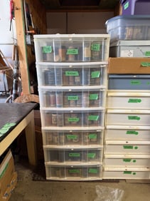 Large group of cylinder records