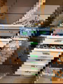 Large group of cylinder records