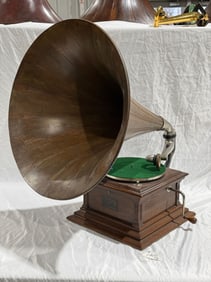 Victor III Disc Phonograph