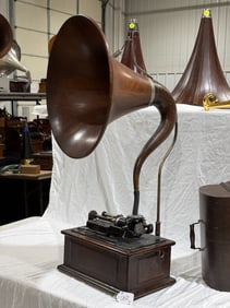 Edison Triumph Cylinder Phonograph