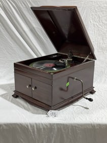 Victrola VIV-IX Table Top Disc Phonograph