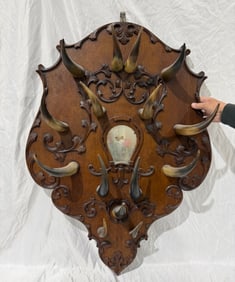 Exceptional Hall Mount Hat Rack