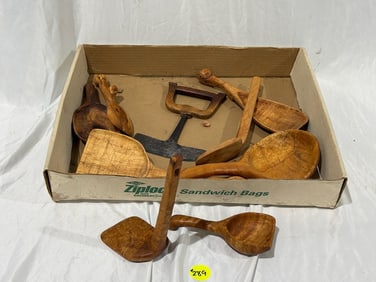 Group of Contemporary Wooden Ware