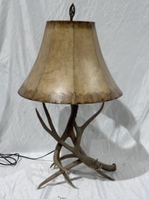 Deer Horn Table Lamp