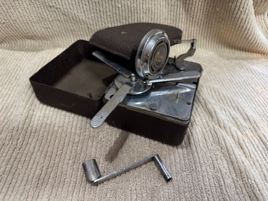 Scarce Pocket Phonograph, Mikkyphone
