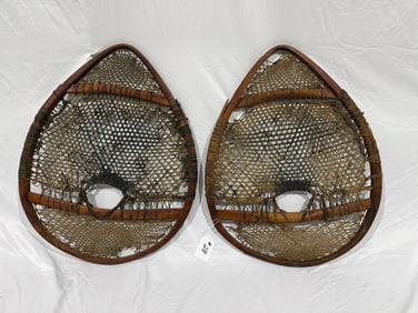 Excellent Set of Early Snowshoes