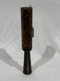 Very unusual Manual Horn