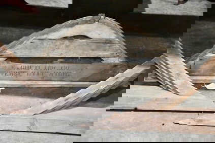 Group of Architectural Pieces