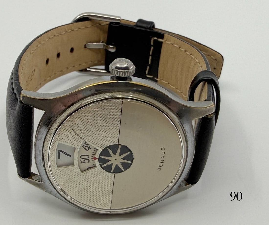 Benrus Wristwatch: 15j., Jump Hour, SS, "Wandering Minute" c1958