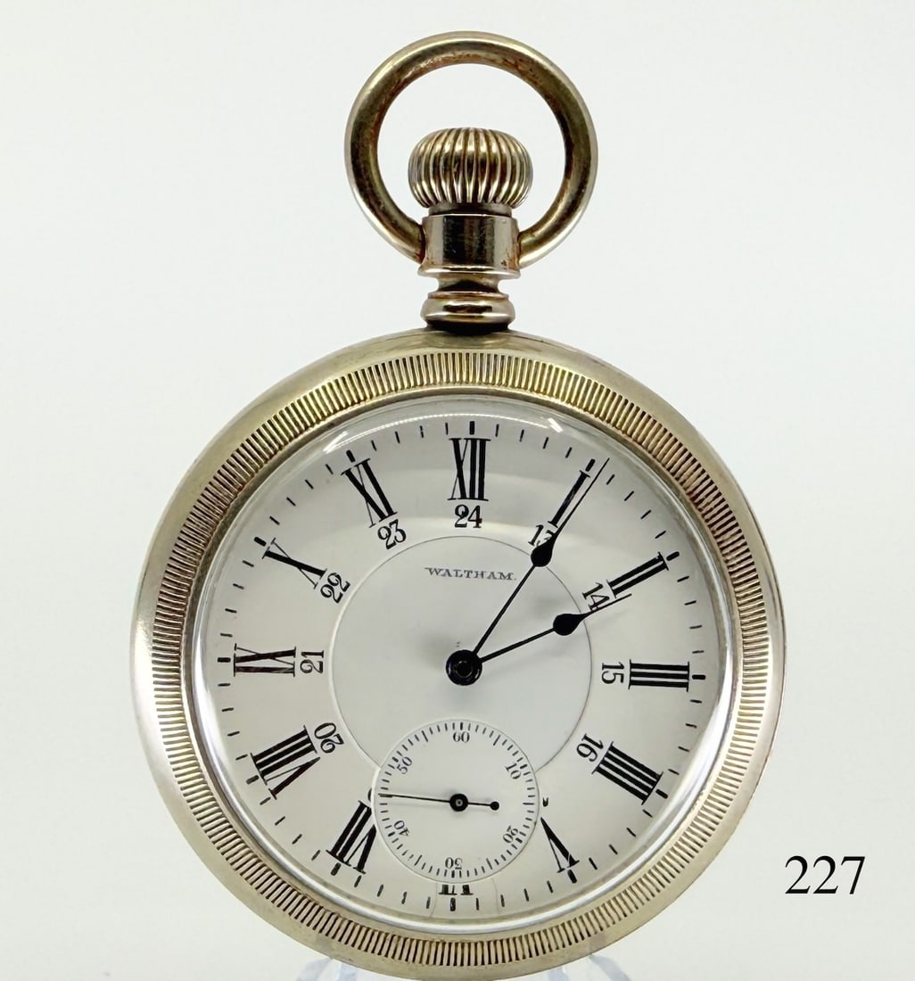Waltham Canadian Pacific Railway Pocket Watch: 18a, 21j, Model 1892, Canadian Pacific Railway, D.D. dial, Adj, no. 10042619. Stueber case no. 9256, c1901. Rare.