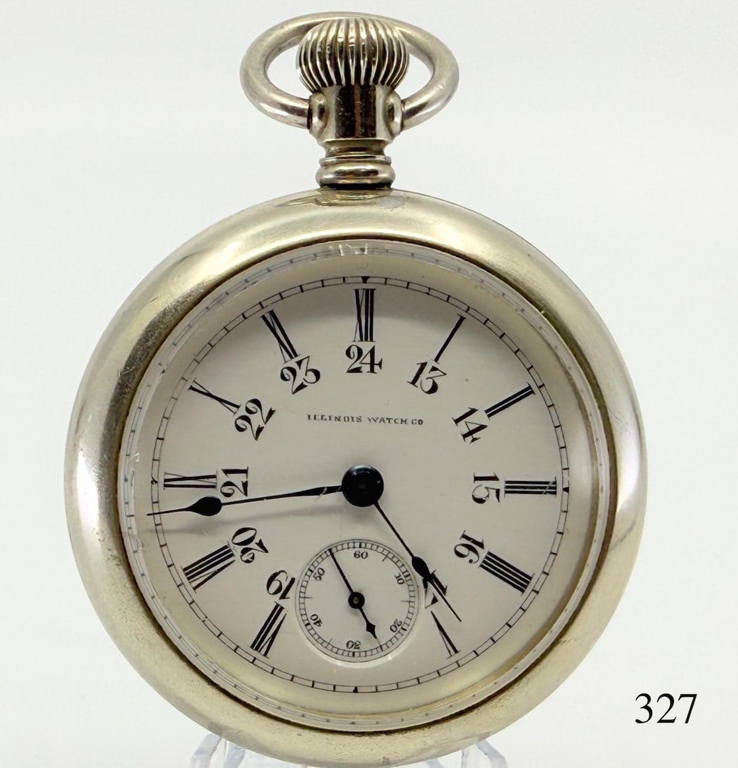 Illinois Watch Co. Railroader Pocket Watch (1 of 6)