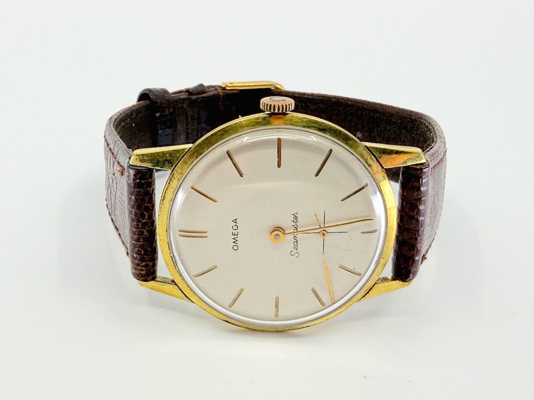 18k Omega Seamaster Wristwatch (1 of 3)