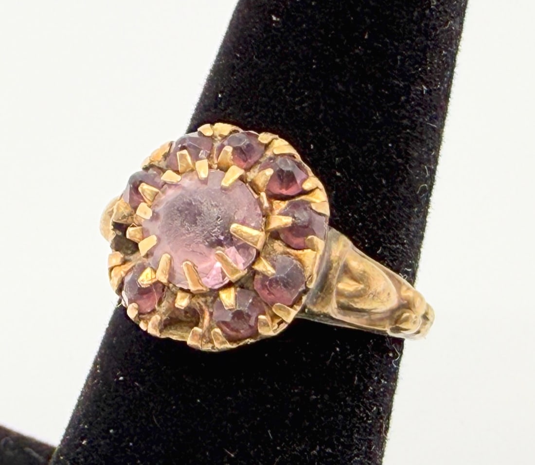 10k Ladies Gold Ring (1 of 3)