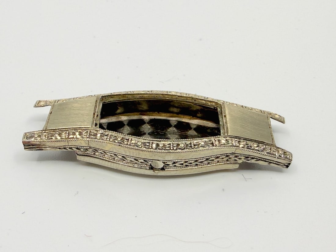 14k Artisan Ladies Wristwatch Case Only: Engraved back. Total Weight 3.6g