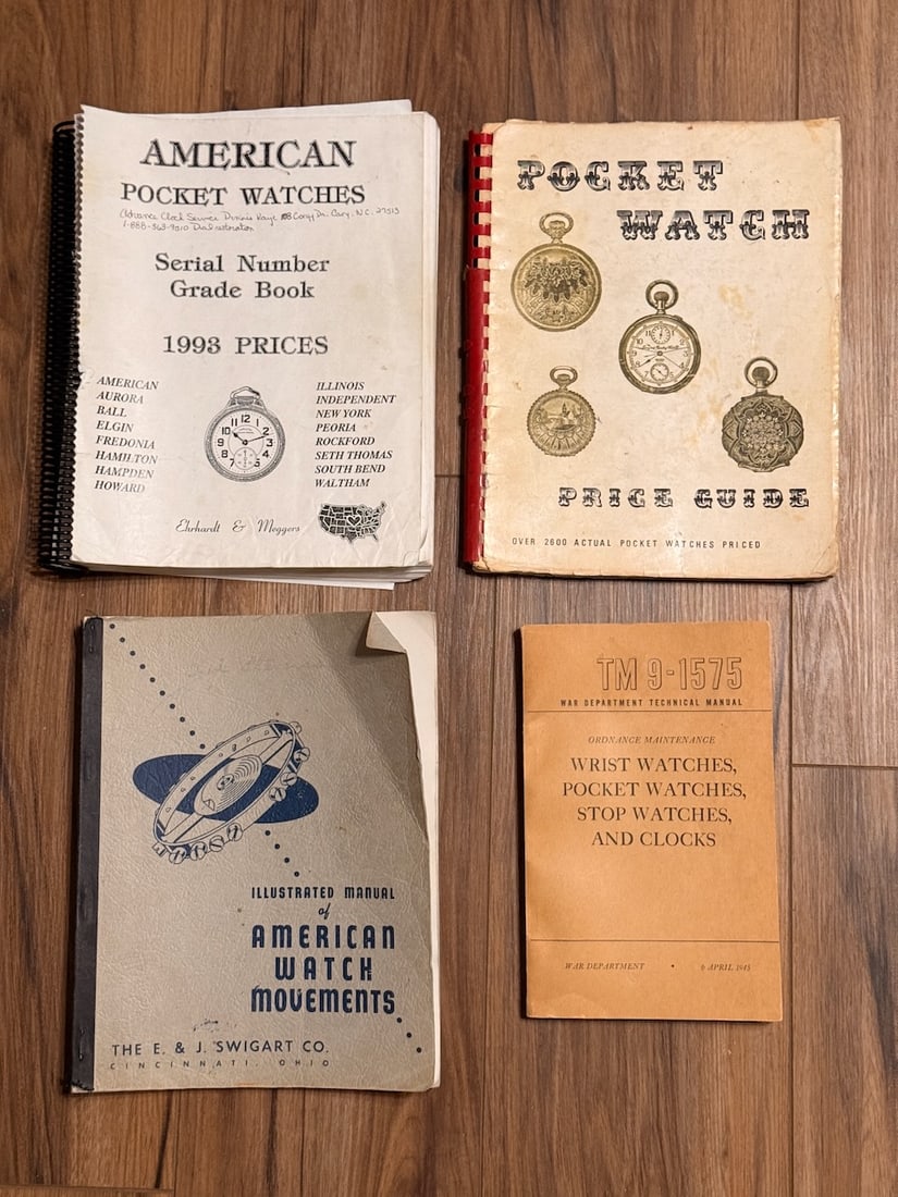 4 Watch Reference Books (1 of 1)