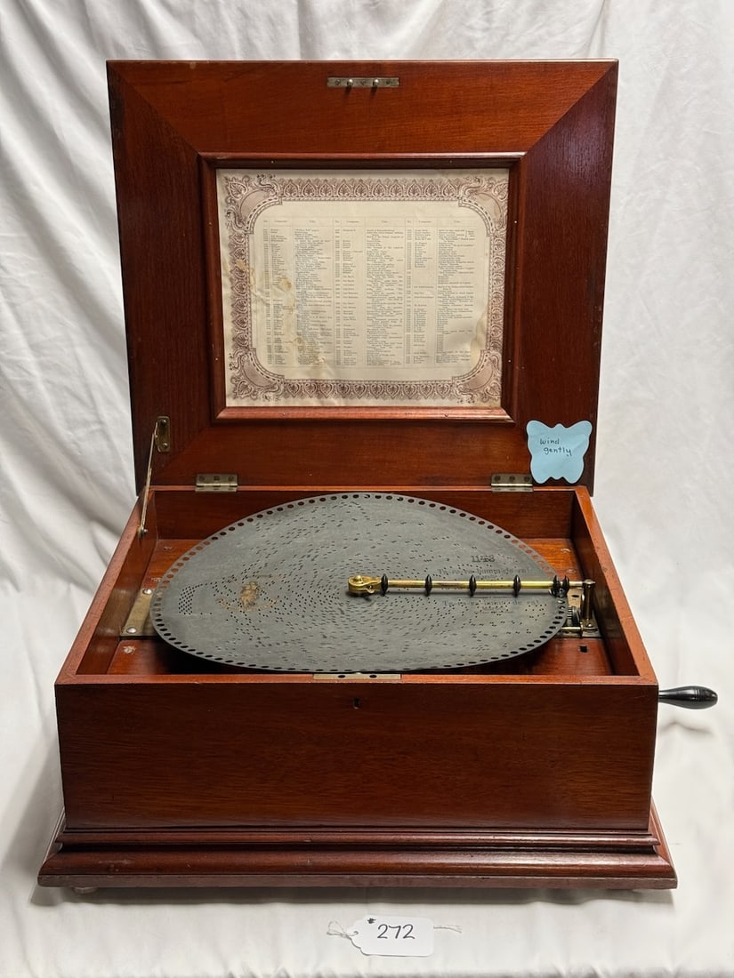 Polyphon 15-1/2" Disc Music Box (1 of 6)