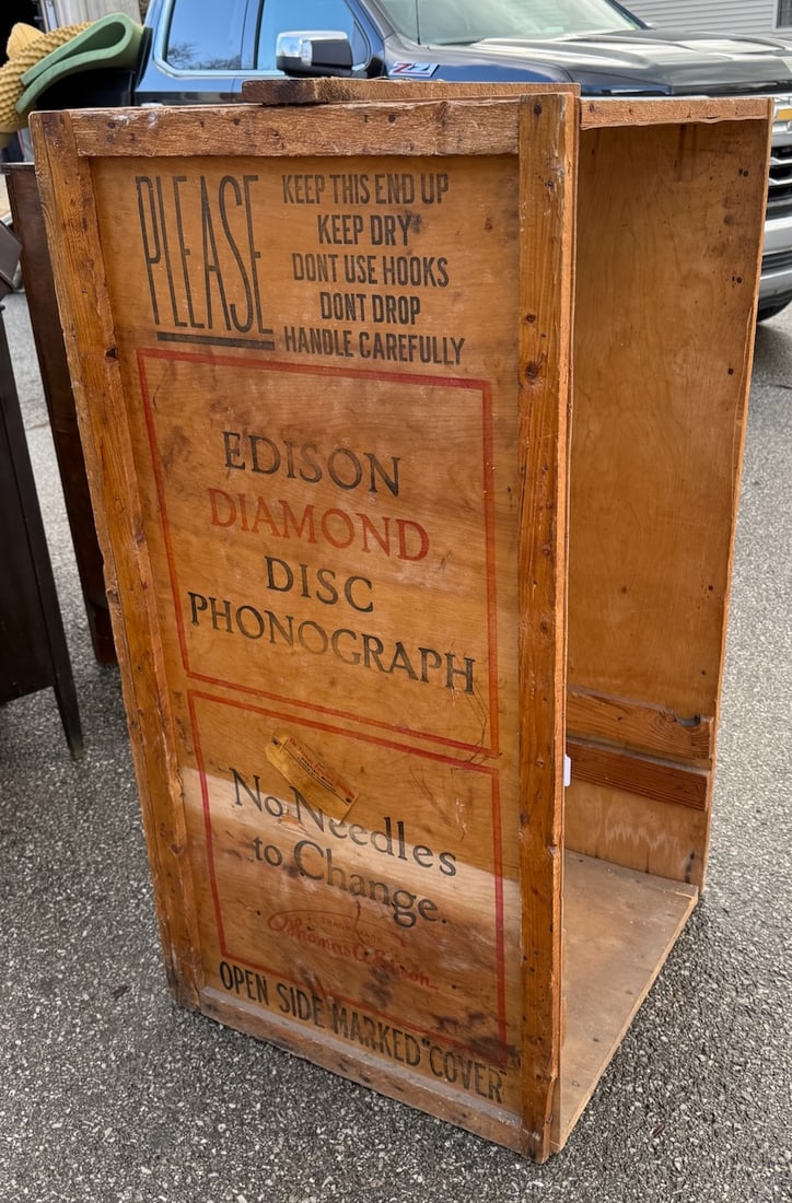 Edison Diamond Disc Shipping Crate (1 of 1)